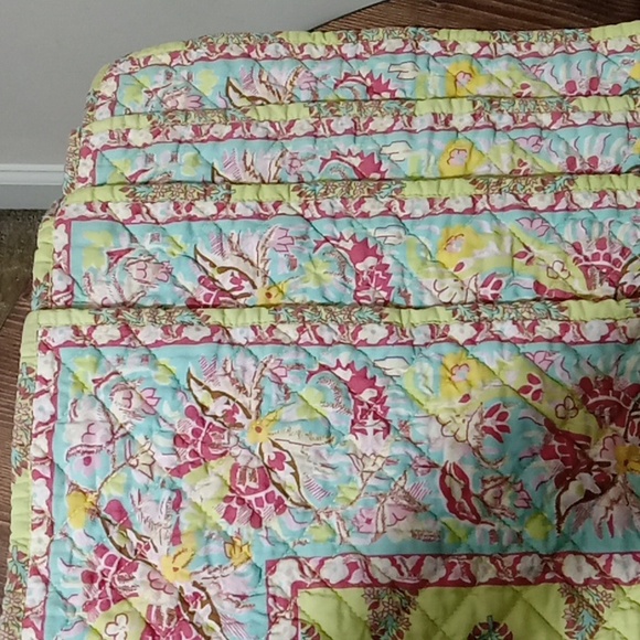 Williams Sonoma Dining Williams Sonoma Quilted Cotton Reversible